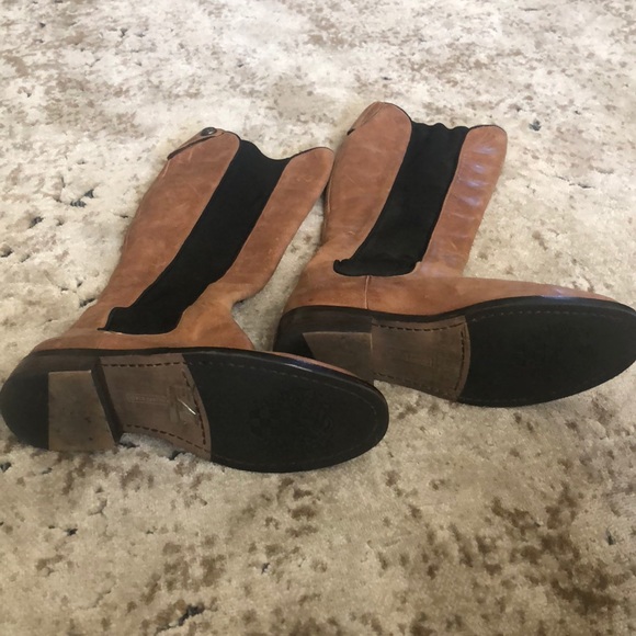 VINCE CAMUTO TALL BOOTS - Picture 6 of 7